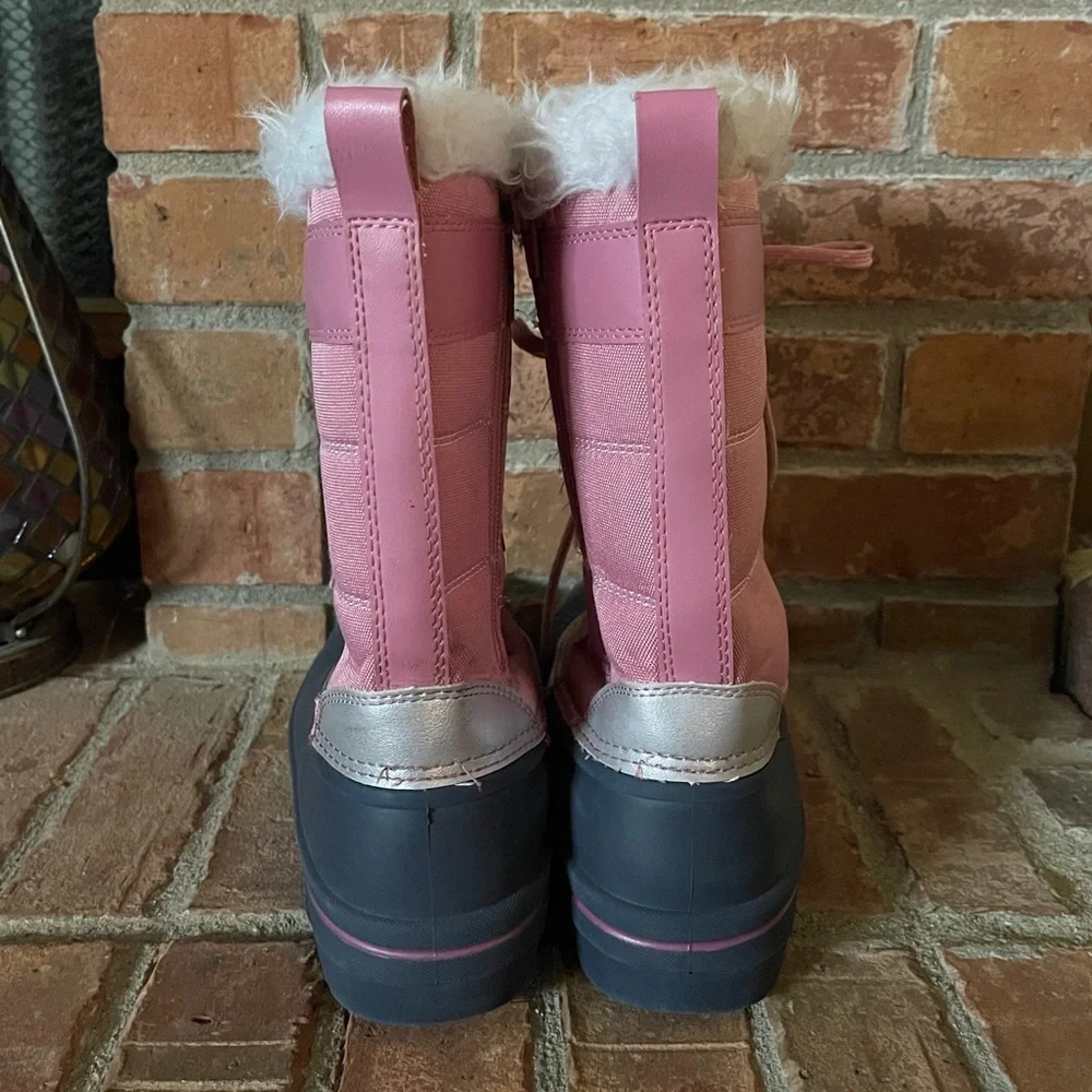 Wonder Nation Pink Faux Fur Snow Boots